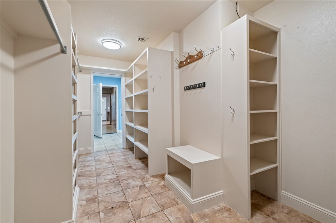 Oakhills Sub Rurban - Residential