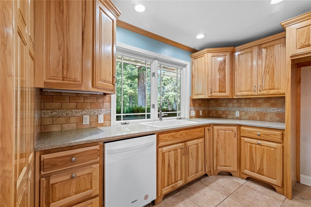 Oakhills Sub Rurban - Residential