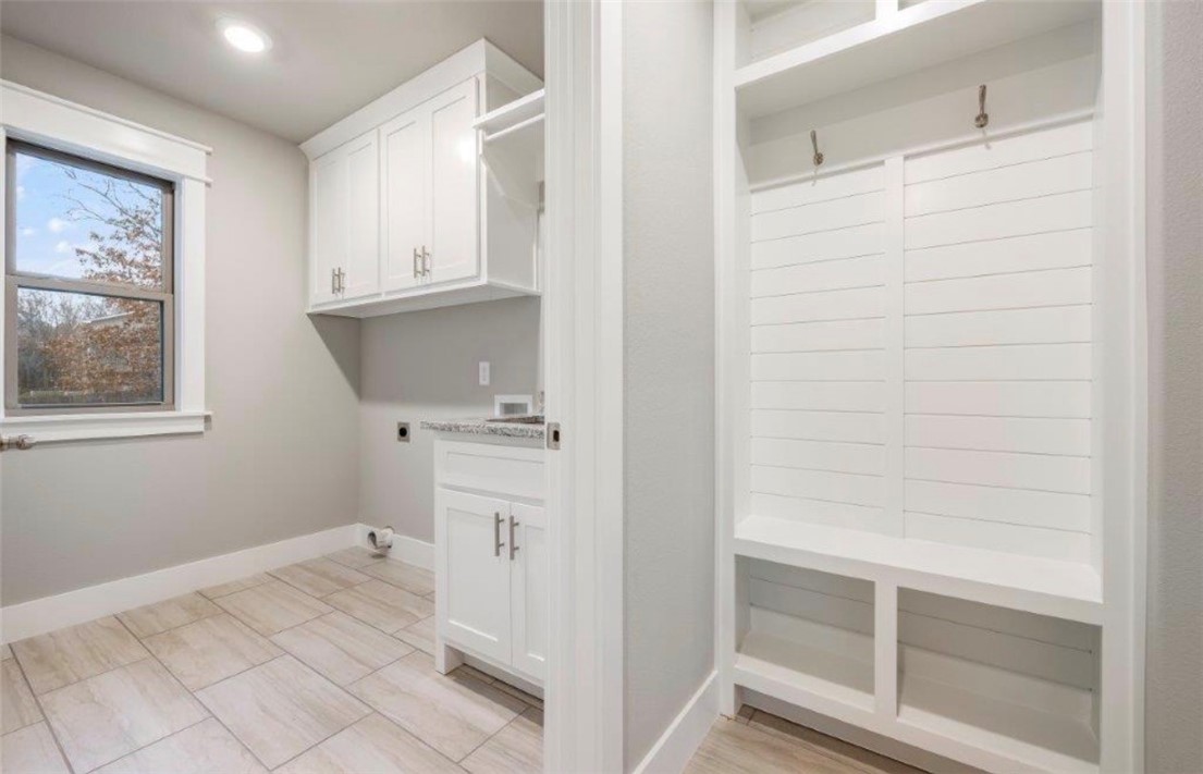 Lands End Sub Bvv - Residential