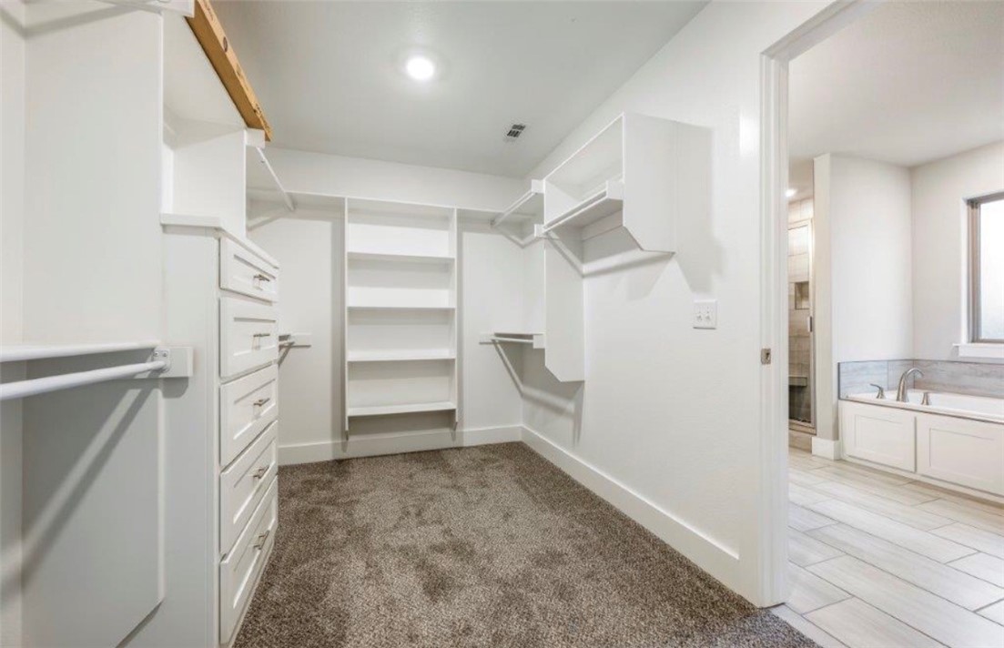 Lands End Sub Bvv - Residential