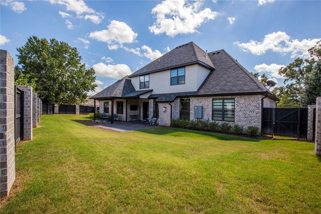 Pinnacle - Residential