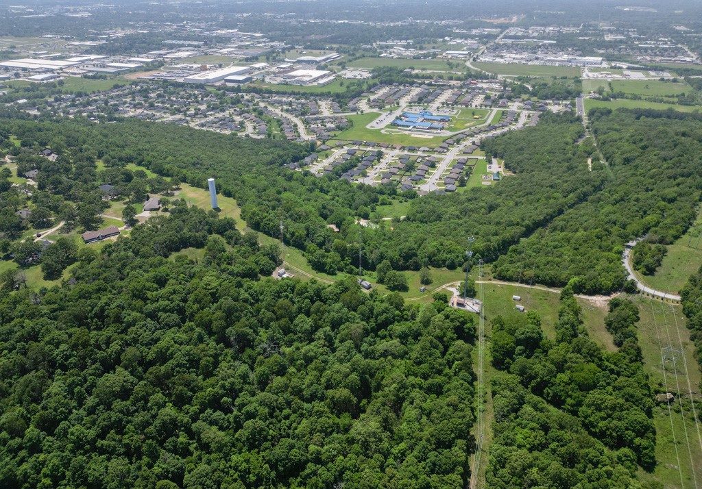 Springdale Outlots - Land