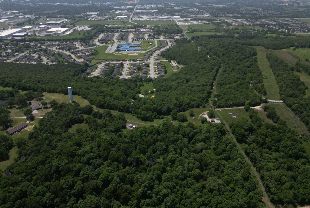 Springdale Outlots - Land