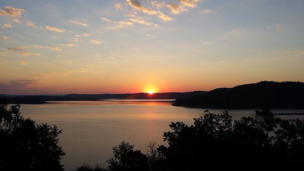 Runnymede Rev Sub Rurban - Residential