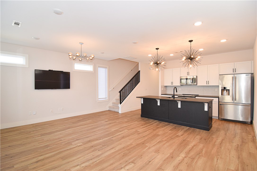 McGaugheys Orchard Add Rogers - Residential