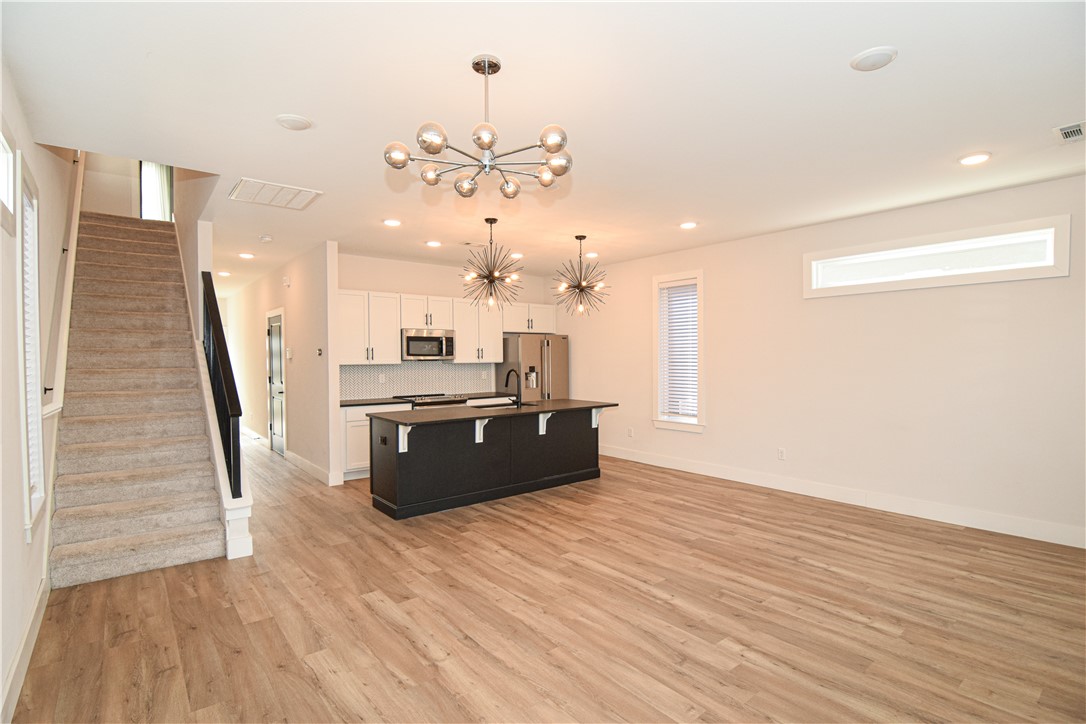 McGaugheys Orchard Add Rogers - Residential