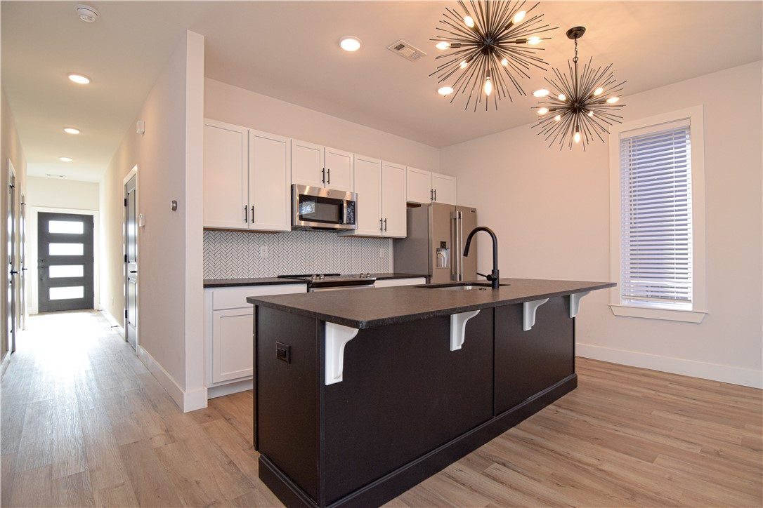 McGaugheys Orchard Add Rogers - Residential