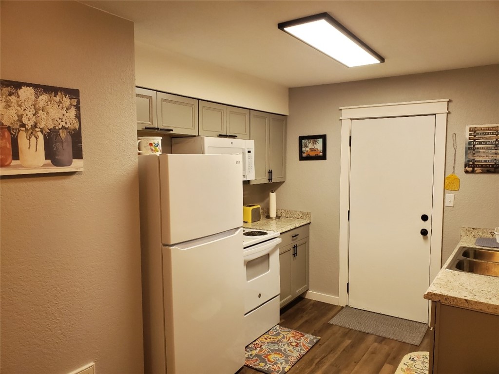 Youngs addition - Residential Lease