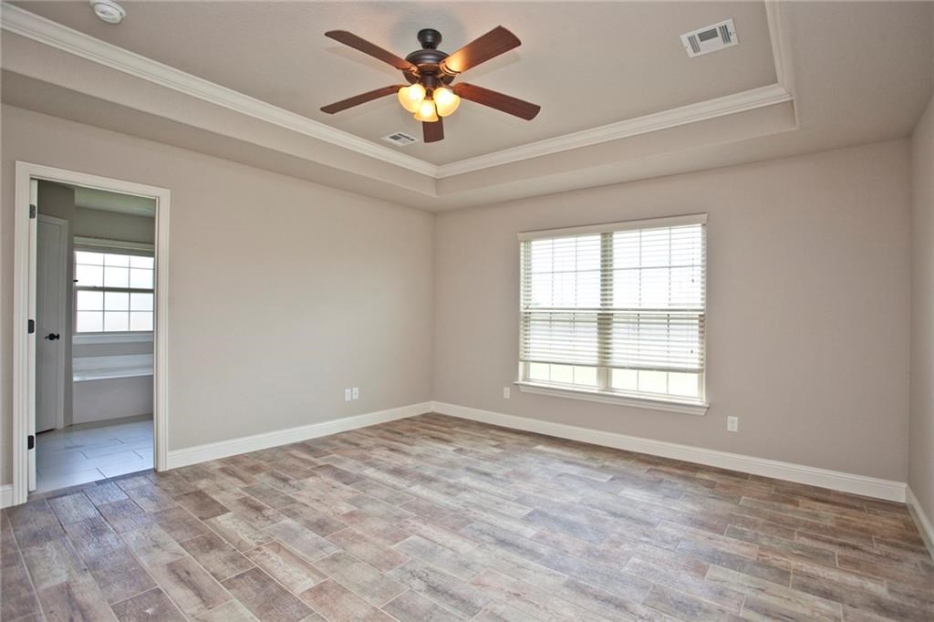 Lonesome Pond Sub Bentonville - Residential Lease