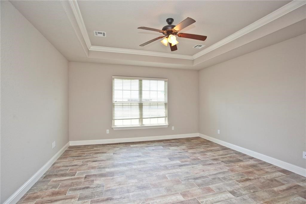 Lonesome Pond Sub Bentonville - Residential Lease