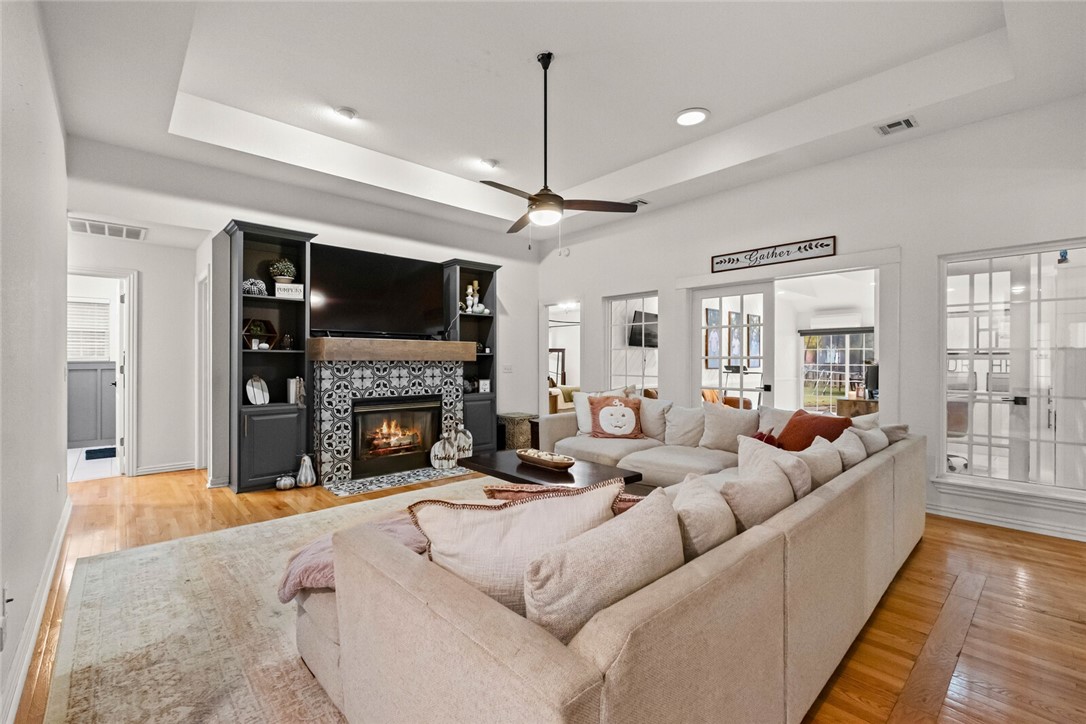 Orchards Sub, The Bentonville - Residential