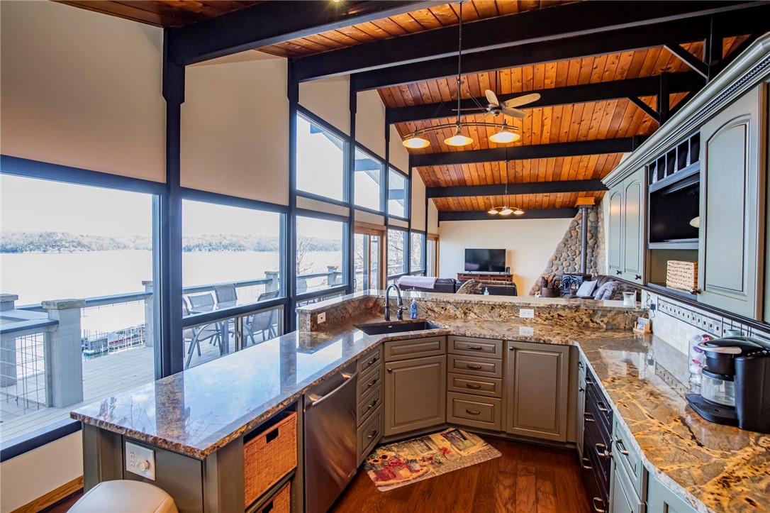 Beaver Shores - Residential