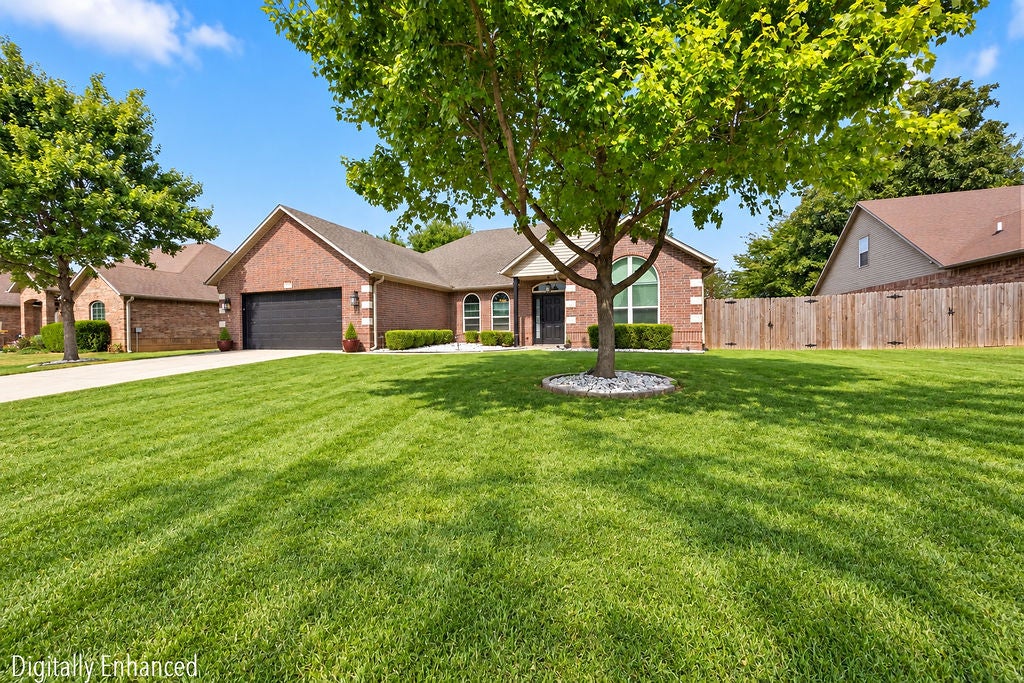 2504 SW Aster Way