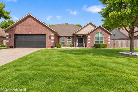 Photo of 2504 SW Aster Way, Bentonville, AR 72713 (MLS # 1363423)