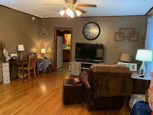 Elm Spgs Original - Residential