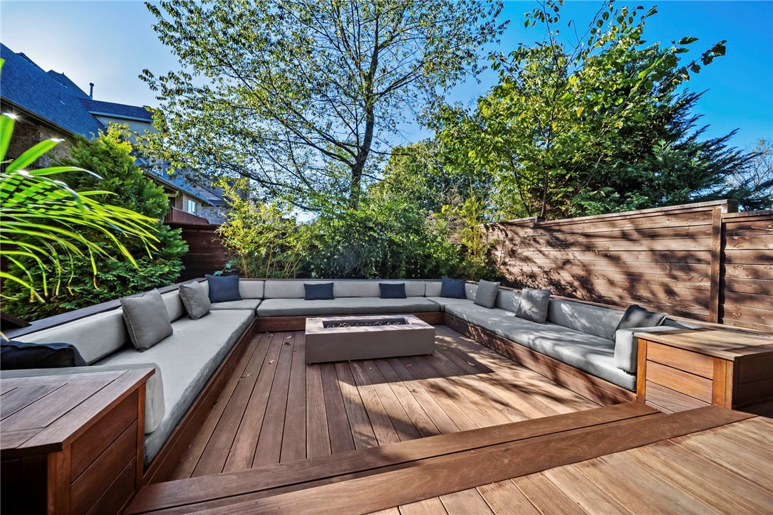 Pinnacle Gardens Sub Rogers - Residential