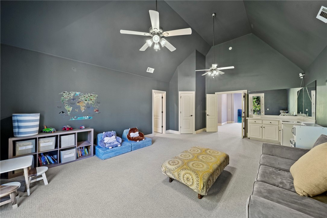 Pinnacle Gardens Sub Rogers - Residential