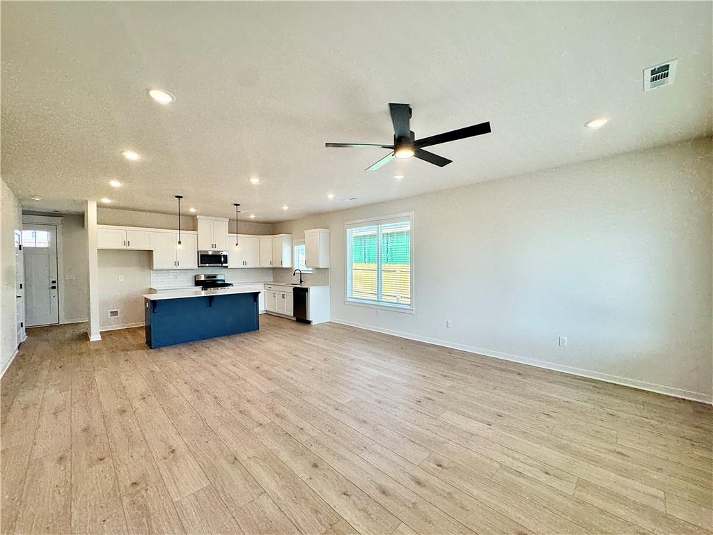 Northwest Arkansas Real Estate | Uptown Real Estate 5909 SW Messenger Avenue