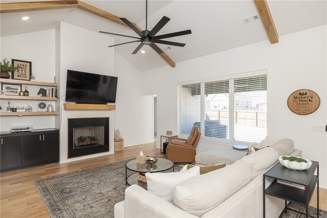 Woodridge Sub Ph Iii & Iv - Residential