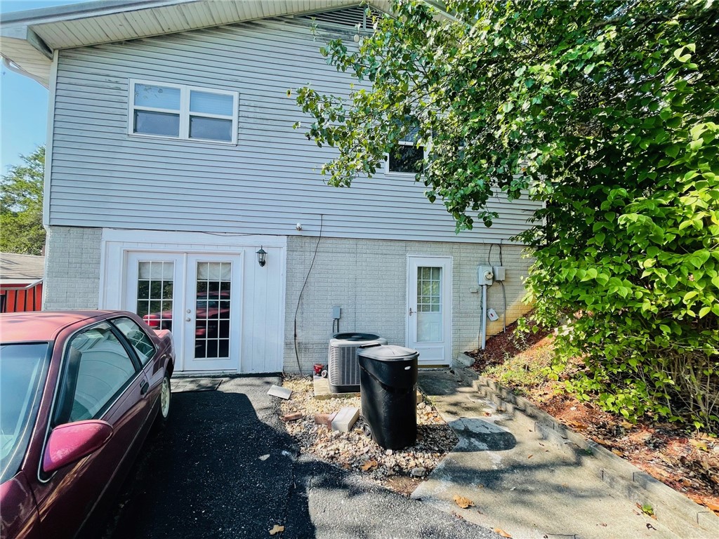 Unit 5 Holiday Island - Residential
