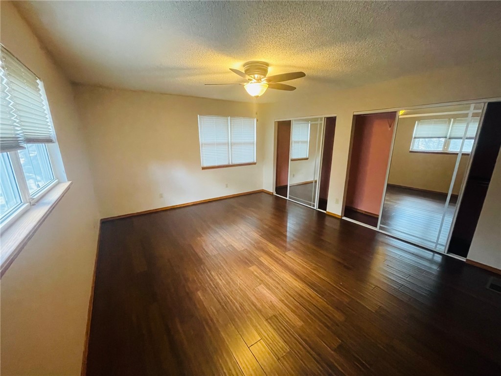 Unit 5 Holiday Island - Residential