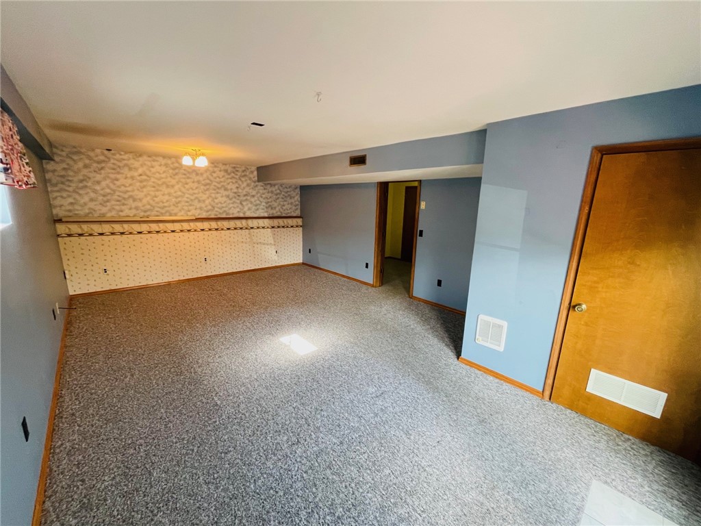 Unit 5 Holiday Island - Residential