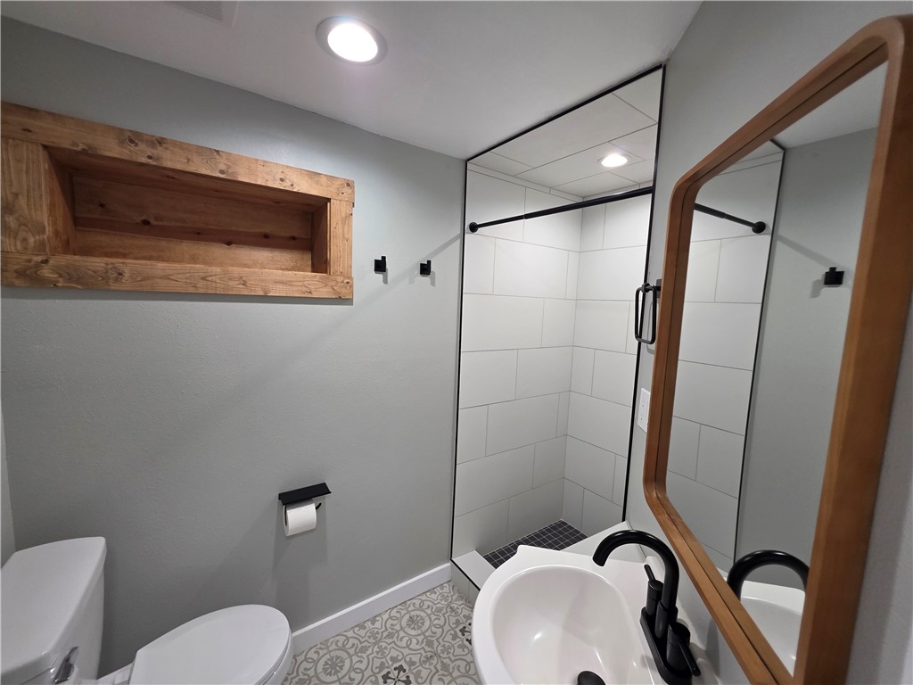 33-20-30 Bentonville - Residential Lease