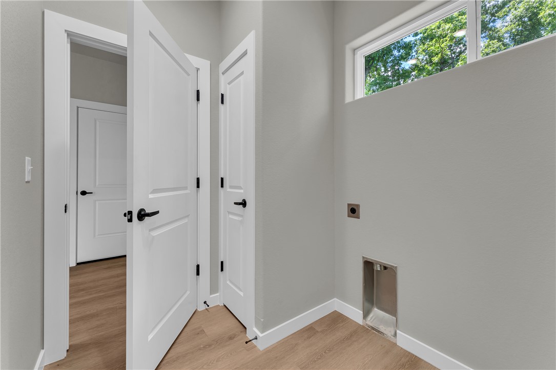 Jura Sub Bvv - Residential