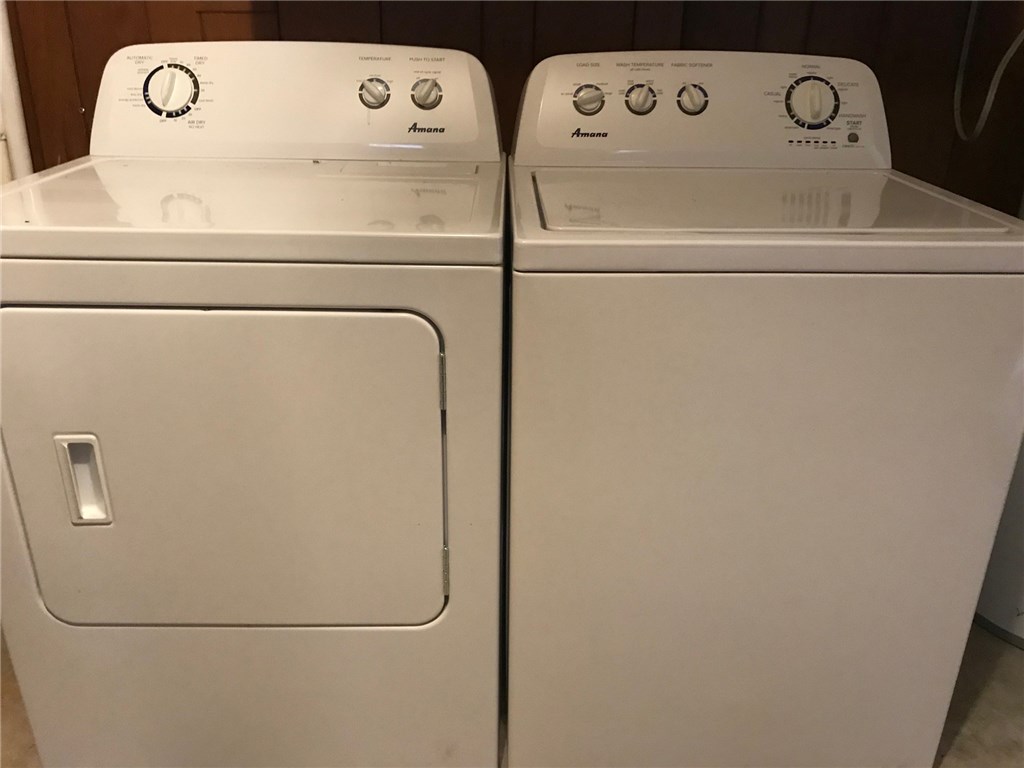 Bishop Manor Rogers - Residential Lease