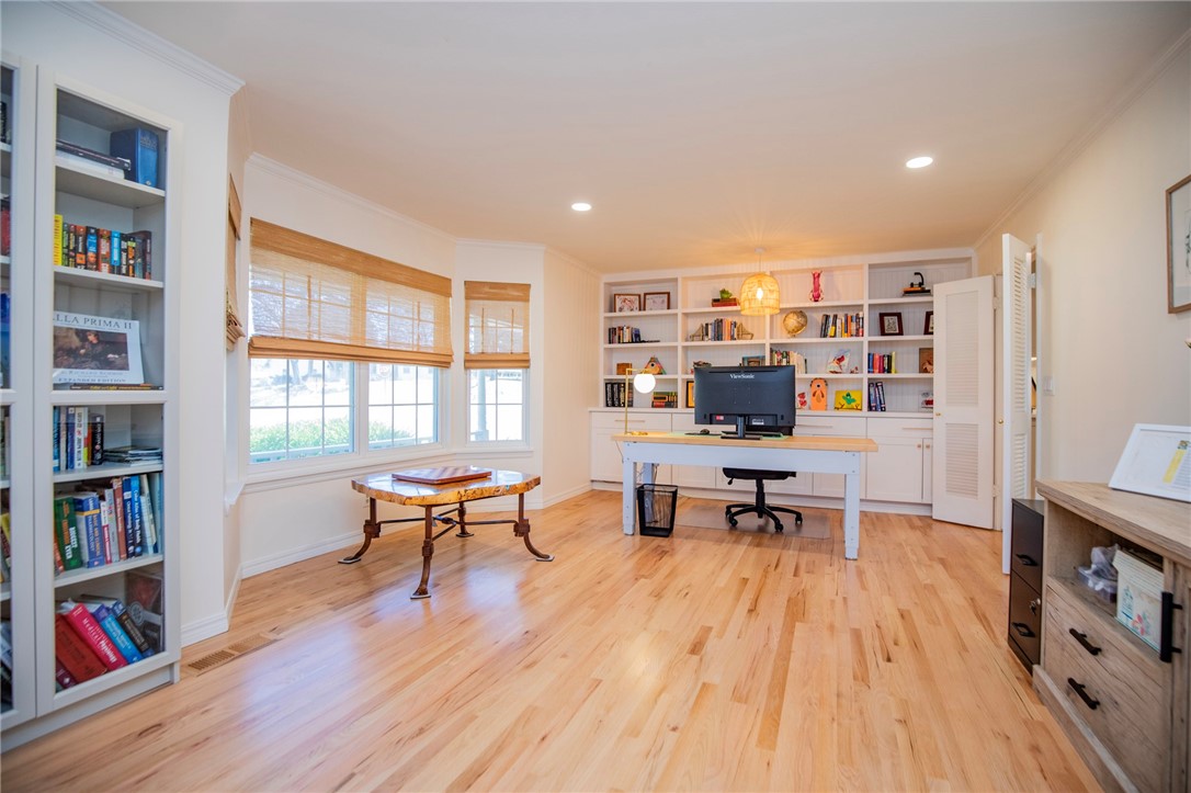 Oaks Manor Sub - Residential