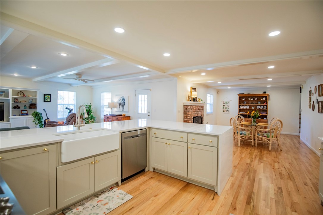 Oaks Manor Sub - Residential