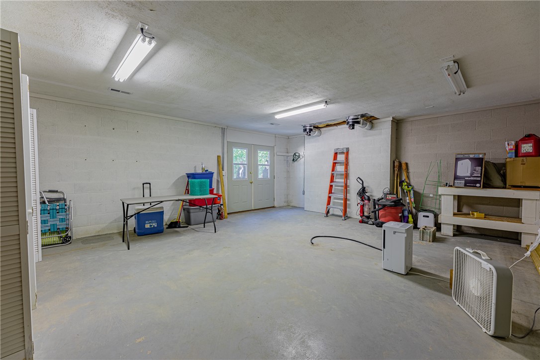 Buckingham Sub Bvv - Residential
