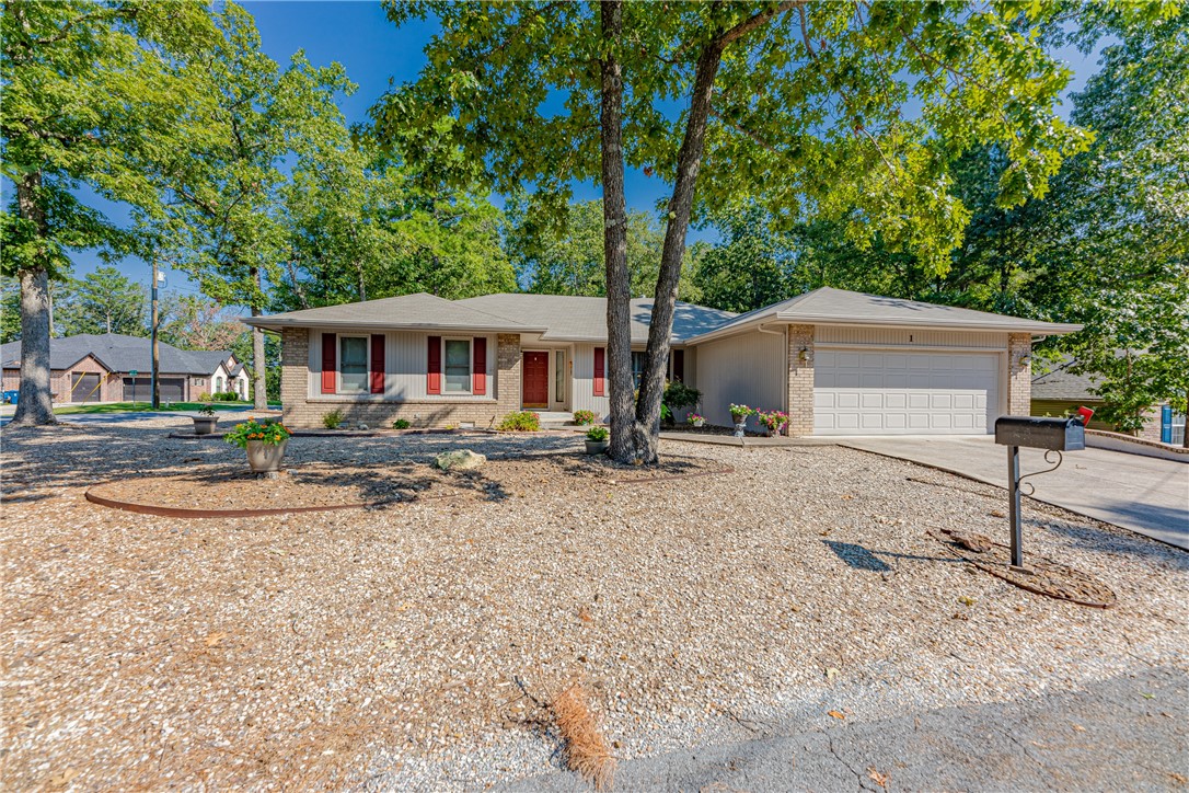 Located just off Trafalgar Road at the corner of Buckingham and Presley, at the Buckingham trailhead! Meticulously maintained fabulous floor plan...one level with living room PLUS a large hearth room with office area off the kitchen! Large dining plus eat in kitchen area. Large bedrooms and THREE FULL baths! The perfect spacious screened porch to enjoy your morning coffee. The 475 SF unfinished heated and cooled lower level (not in square footage) lends itself to OPPORTUNITY. With the trailhead around the corner, consider converting this space to income producing space. 1250 gallon septic would allow this possibility! Roof replaced 2016. HVAC late 2019. Split heat pump with propane backup means affordable utilities. New exterior paint. Newer stainless appliances. Easy to show thru Sunday!