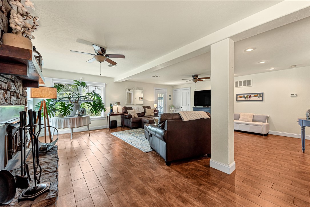 Bella Vista - Residential