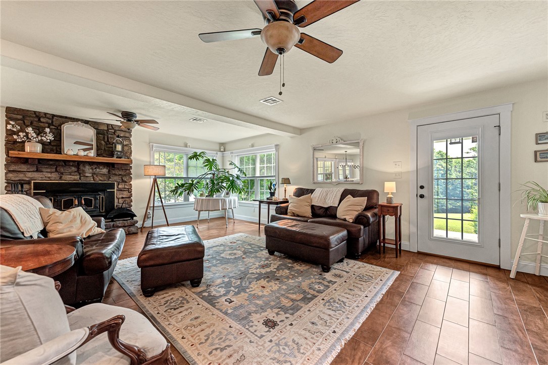 Bella Vista - Residential