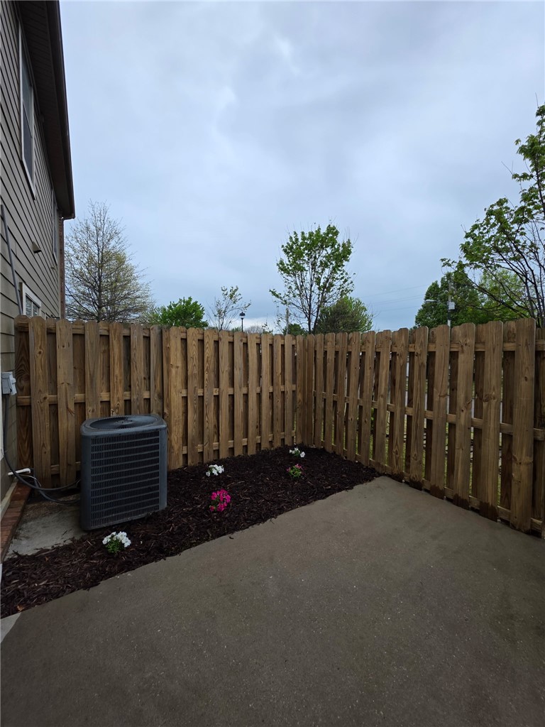 Brook Hollow Hpr - Residential