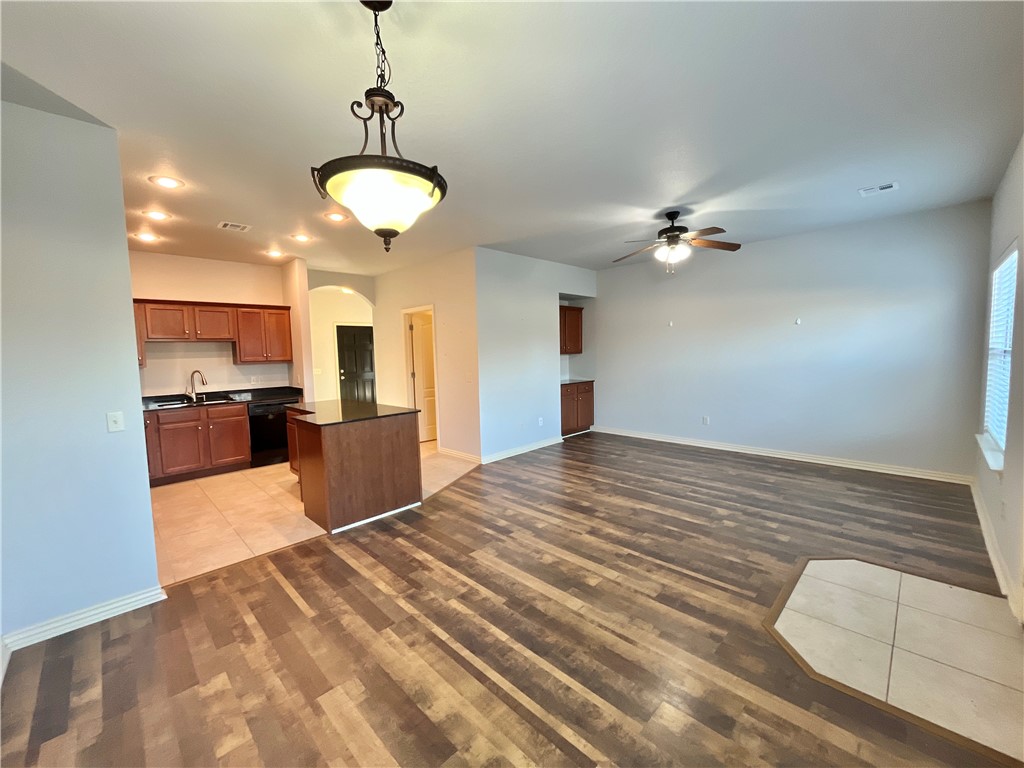 Brook Hollow Hpr - Residential