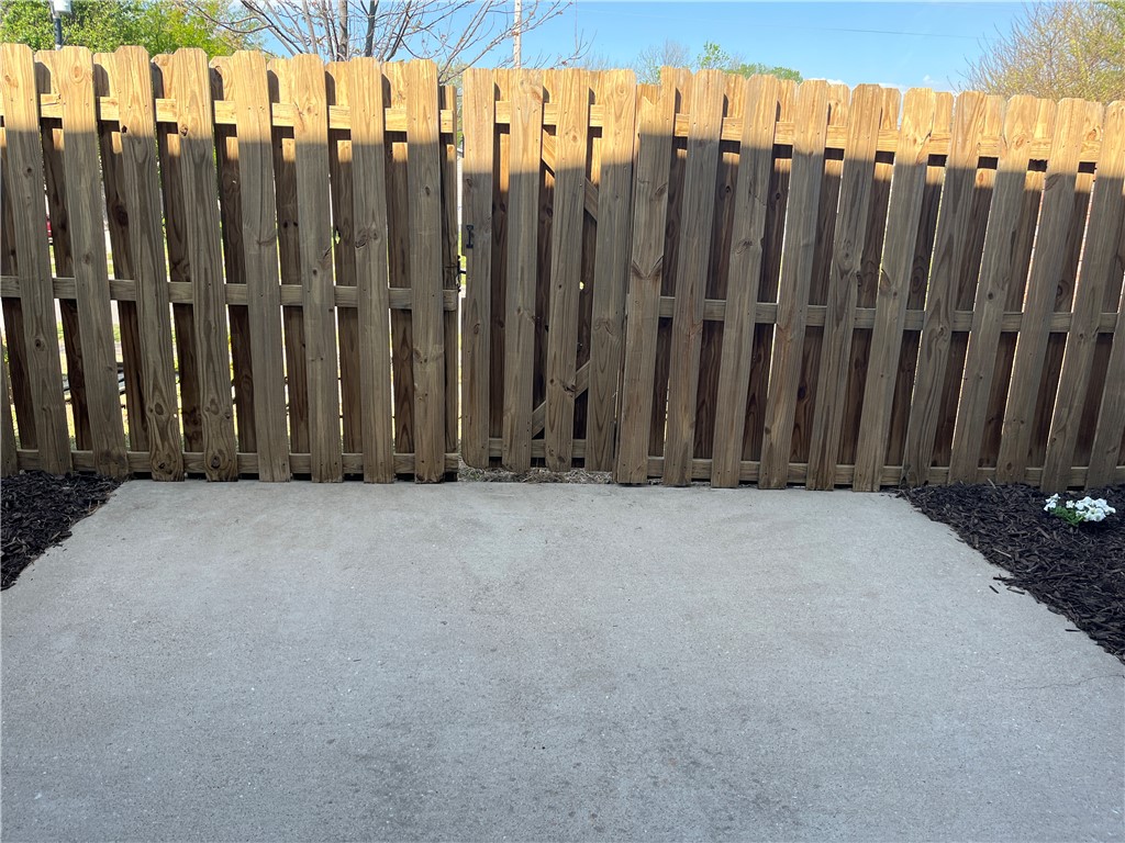 Brook Hollow Hpr - Residential