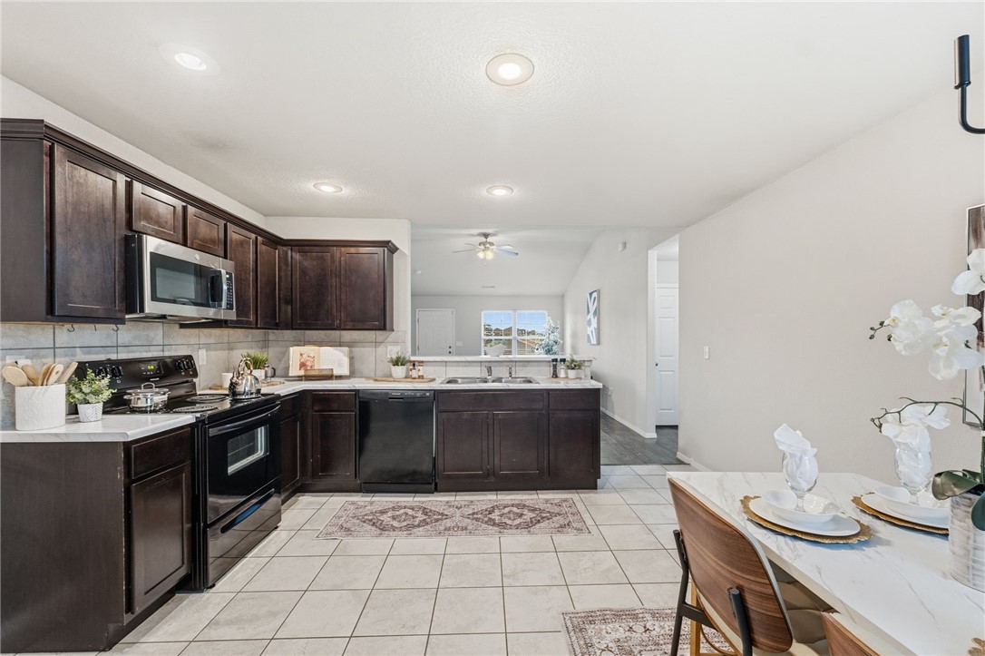 Lakewood Sub Ph IV Lowell - Residential