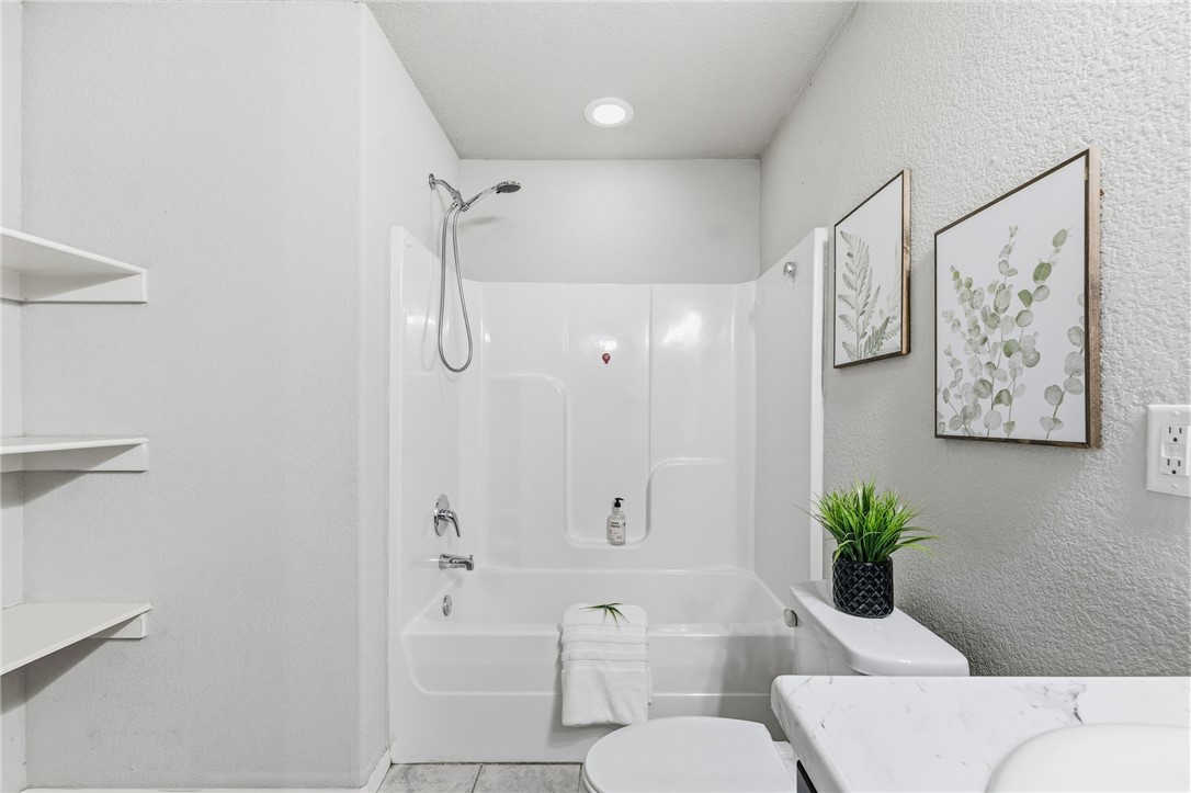 Lakewood Sub Ph IV Lowell - Residential