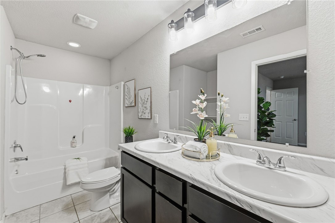 Lakewood Sub Ph IV Lowell - Residential