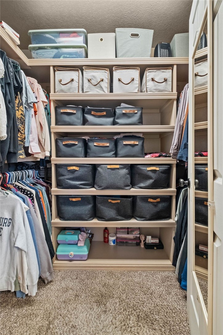 Montgomery Sub-Bvv - Residential