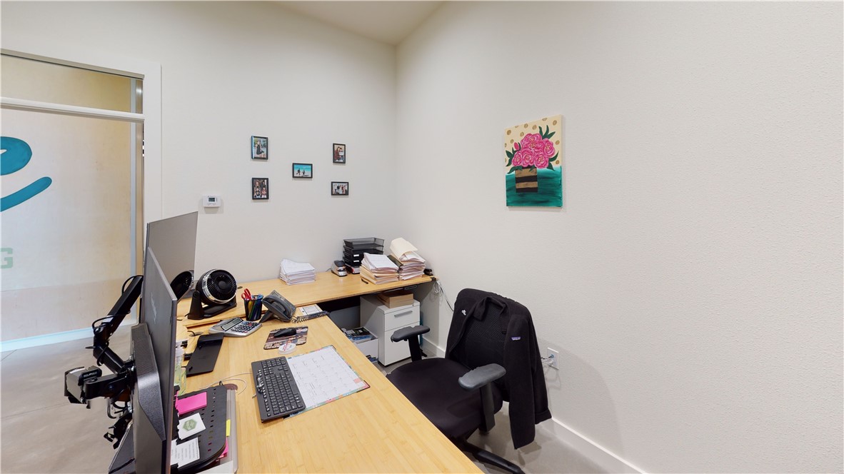 Erc Office Park Rogers - Commercial Lease