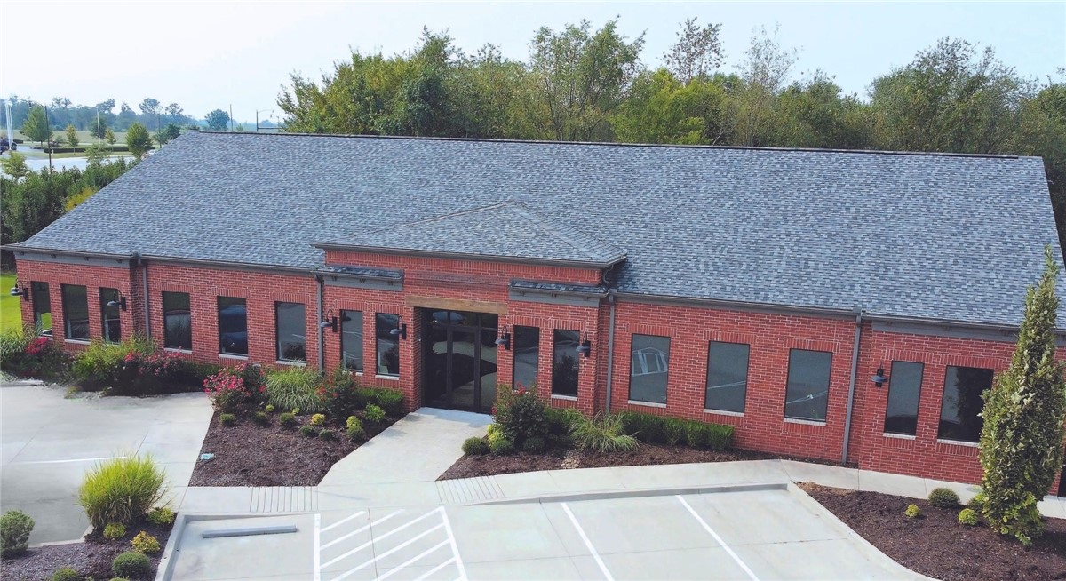 Erc Office Park Rogers - Commercial Lease