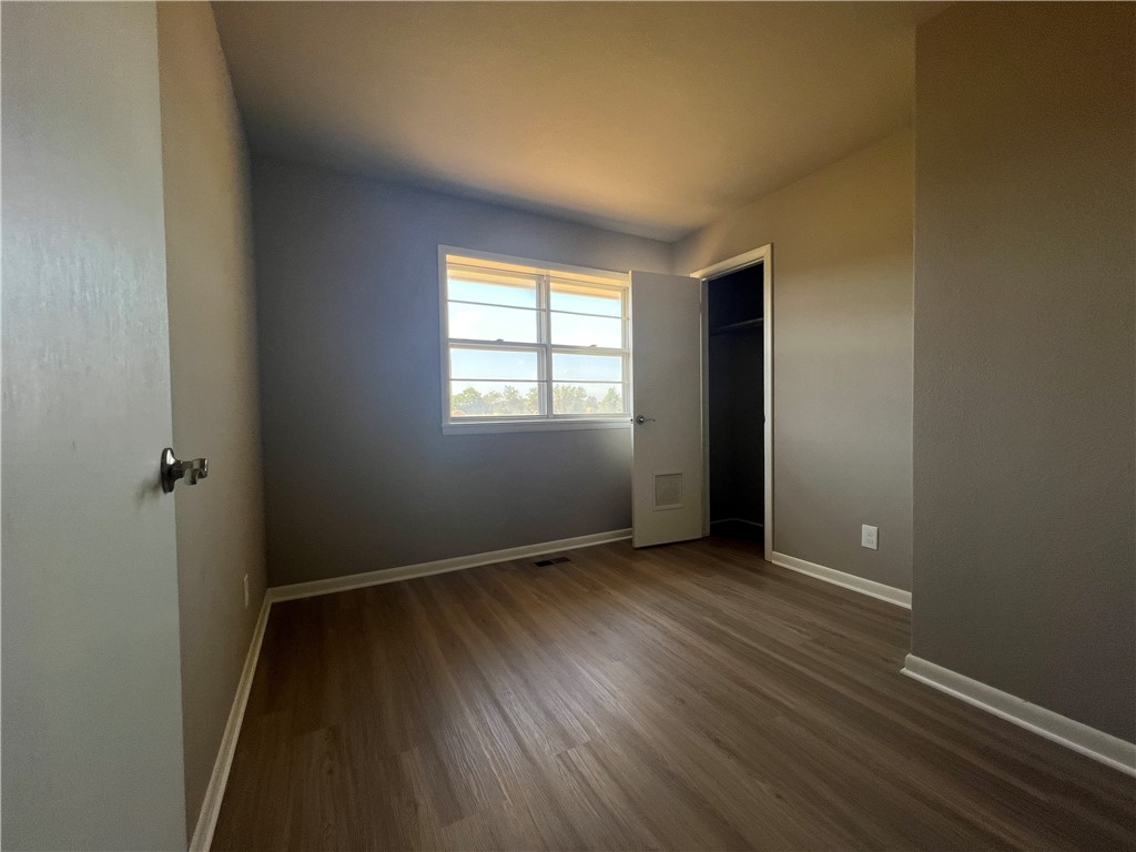 12-20-32-GRAVETTE - Residential Lease