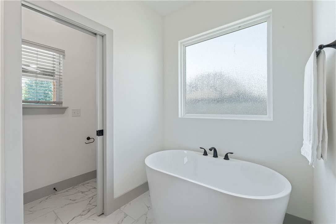 Woodlands Crossing Ph I Bentonville - Residential Lease