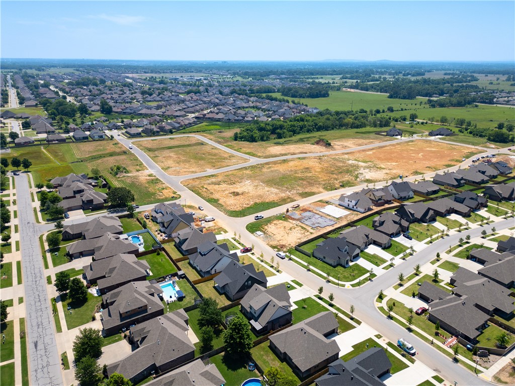Woodlands Crossing Ph I Bentonville - Residential Lease