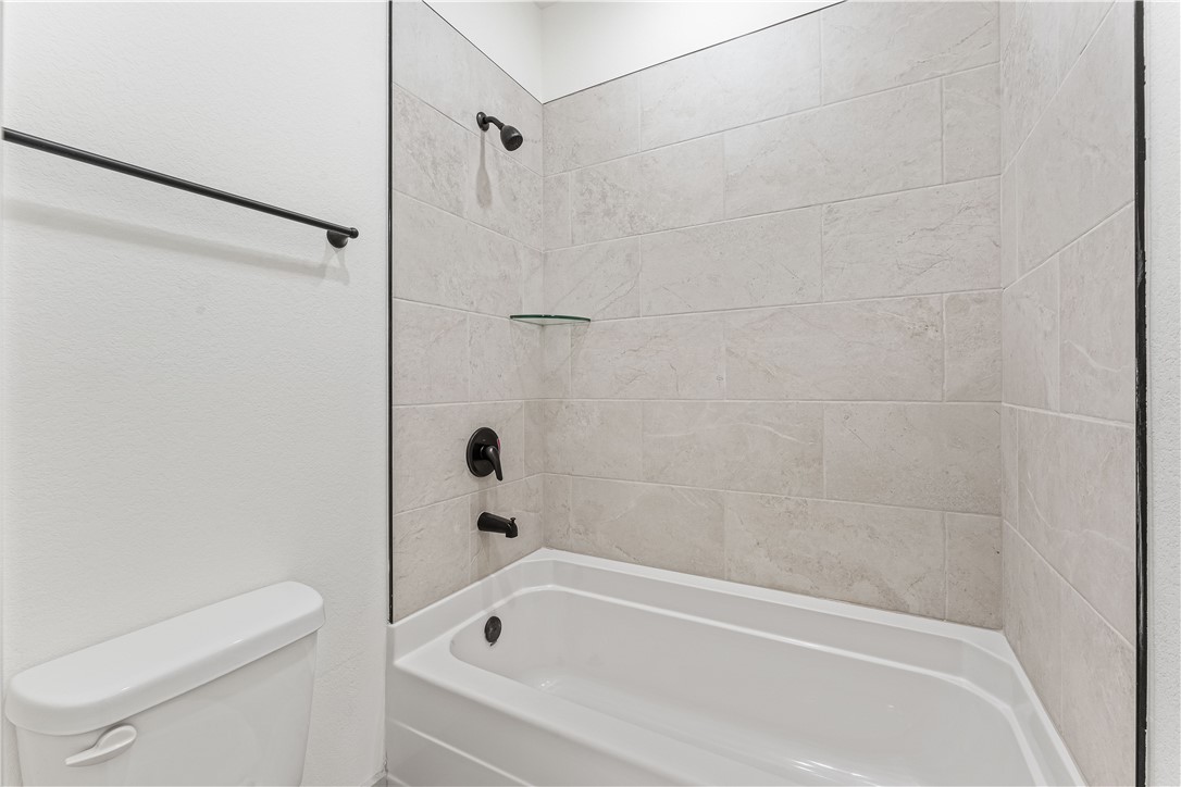Woodlands Crossing Ph I Bentonville - Residential Lease