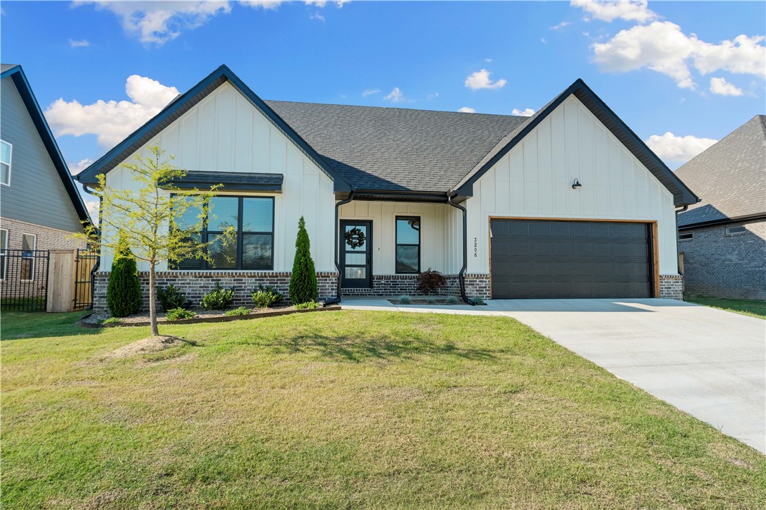 Woodlands Crossing Ph I Bentonville - Residential Lease