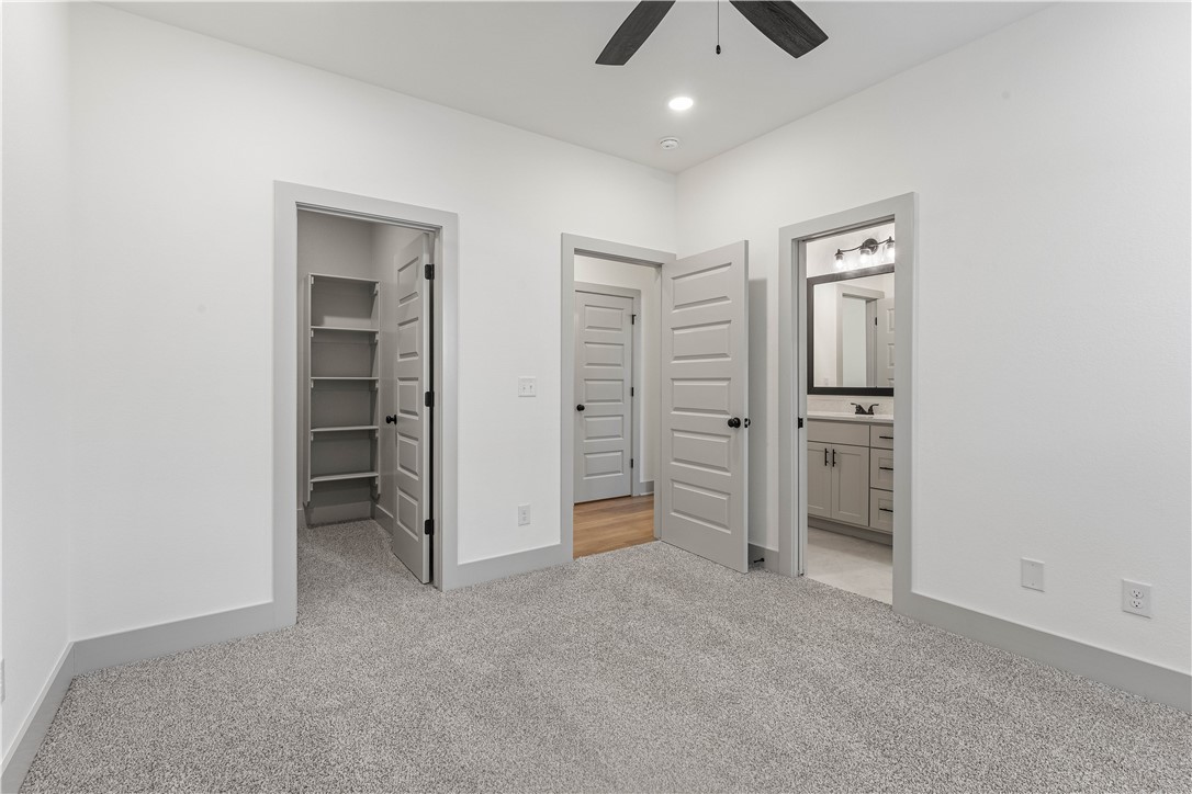 Woodlands Crossing Ph I Bentonville - Residential Lease